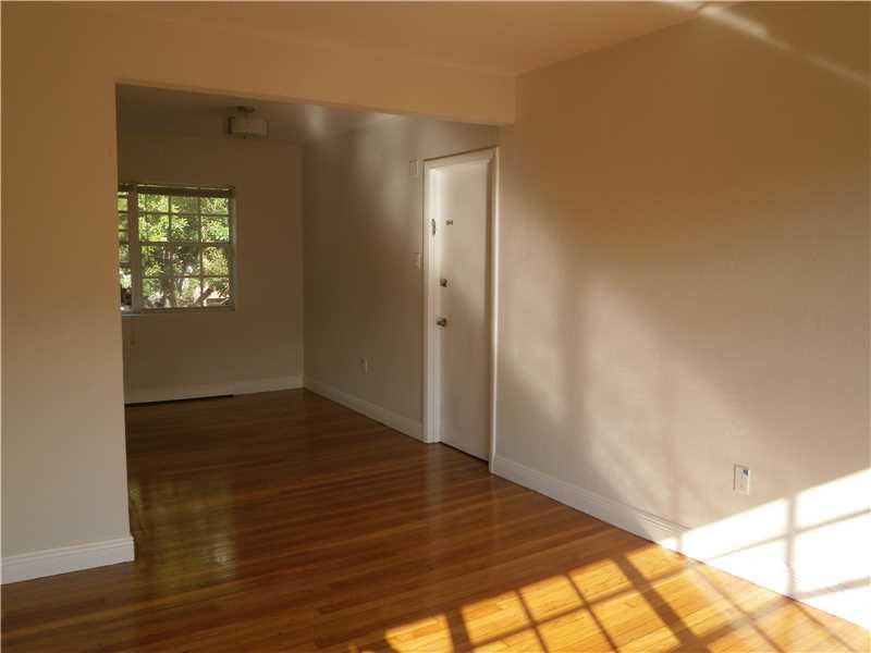8 54 41 CORAL GABLES DOUG - Residential Lease