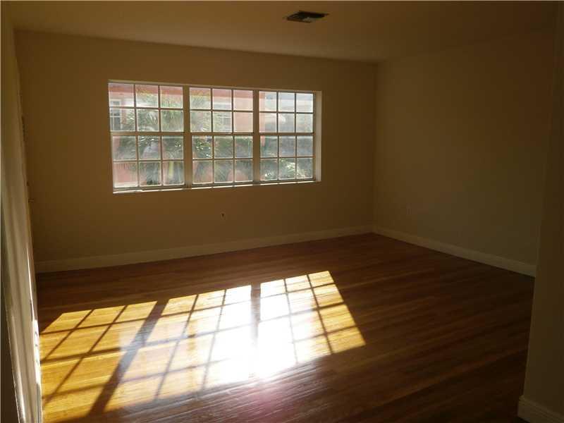 8 54 41 CORAL GABLES DOUG - Residential Lease