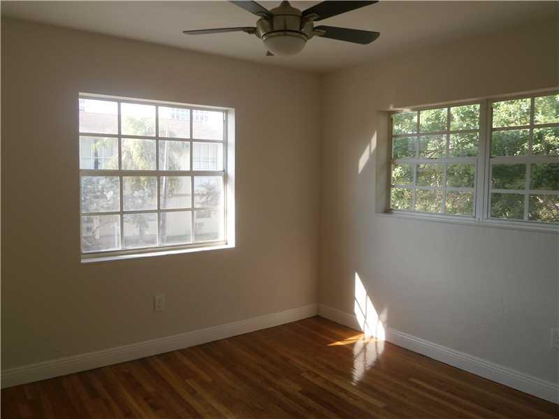 8 54 41 CORAL GABLES DOUG - Residential Lease