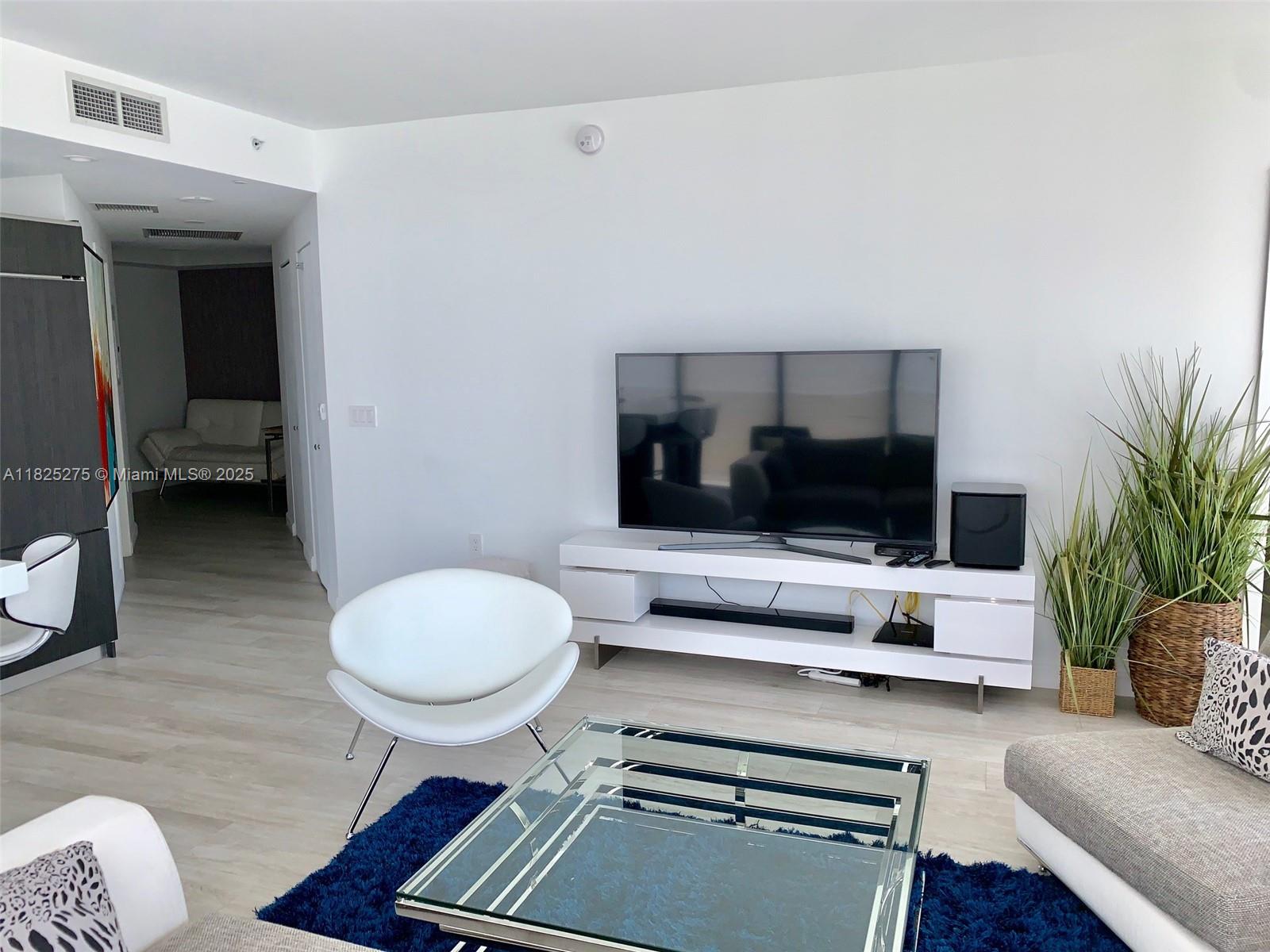 BRICKELL HEIGHTS WEST CON - Residential