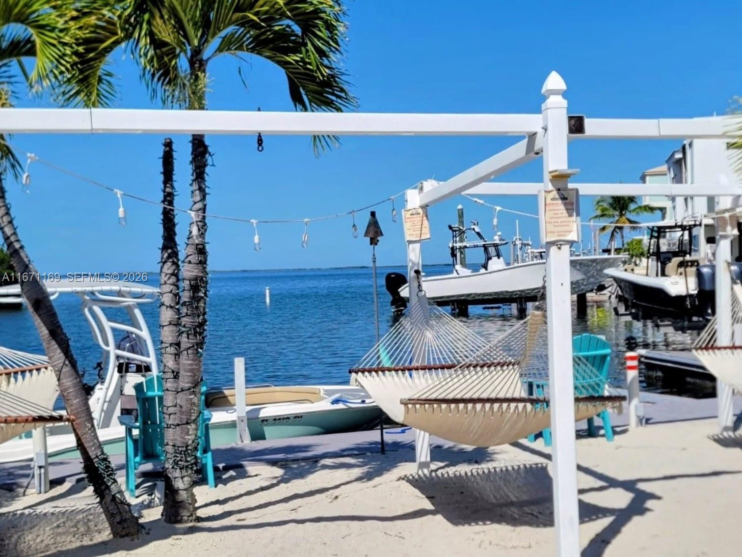CALUSA CAMPGROUND - Land