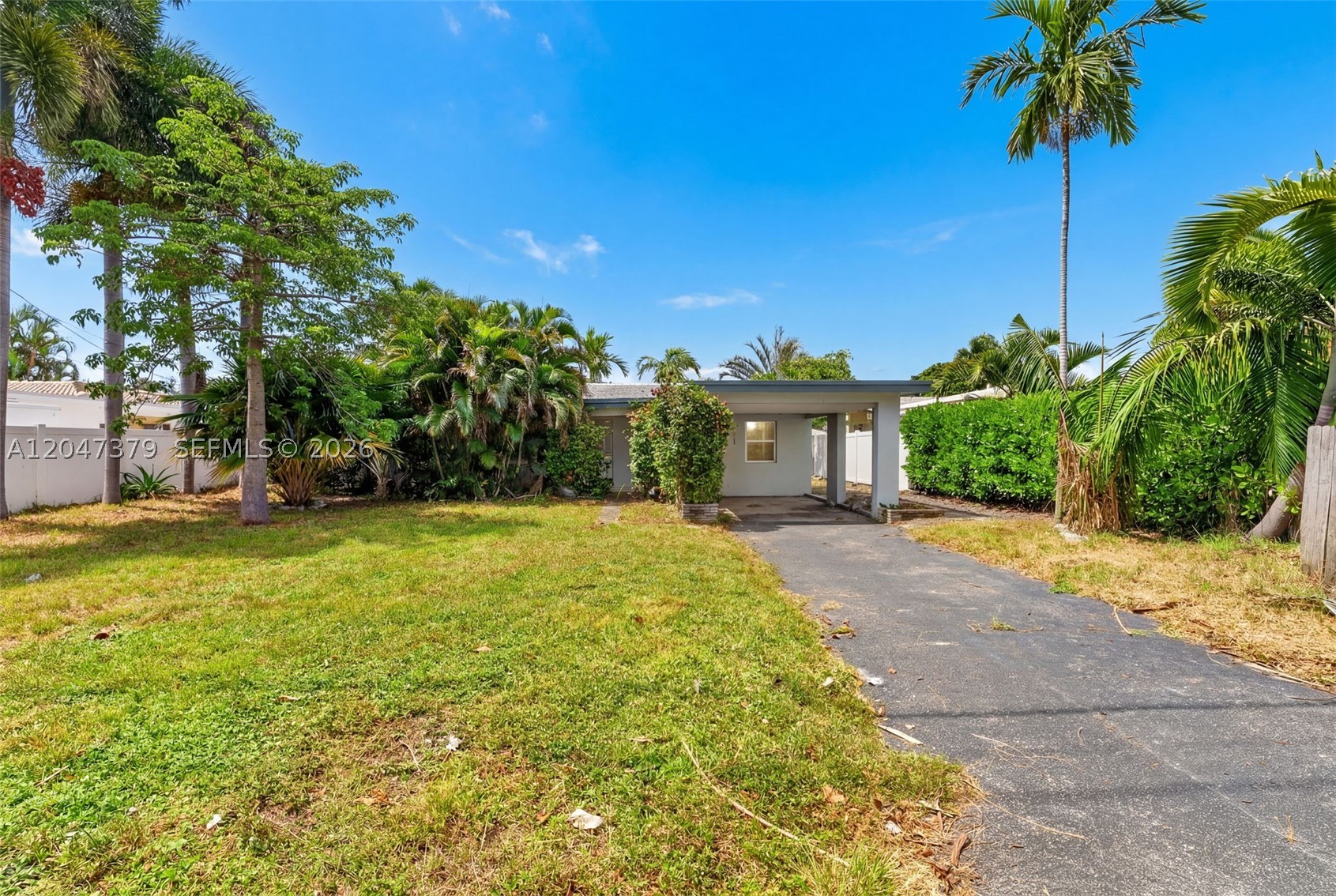 POMPANO ISLES - Residential