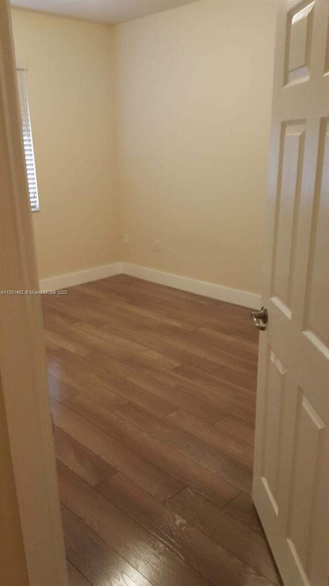 INTERLAKEN - Residential Lease