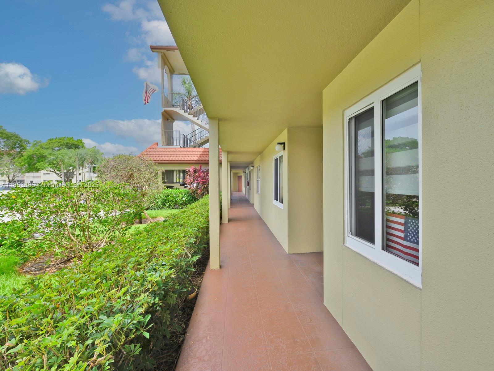 IVANHOE EAST AT CENTURY V - Residential
