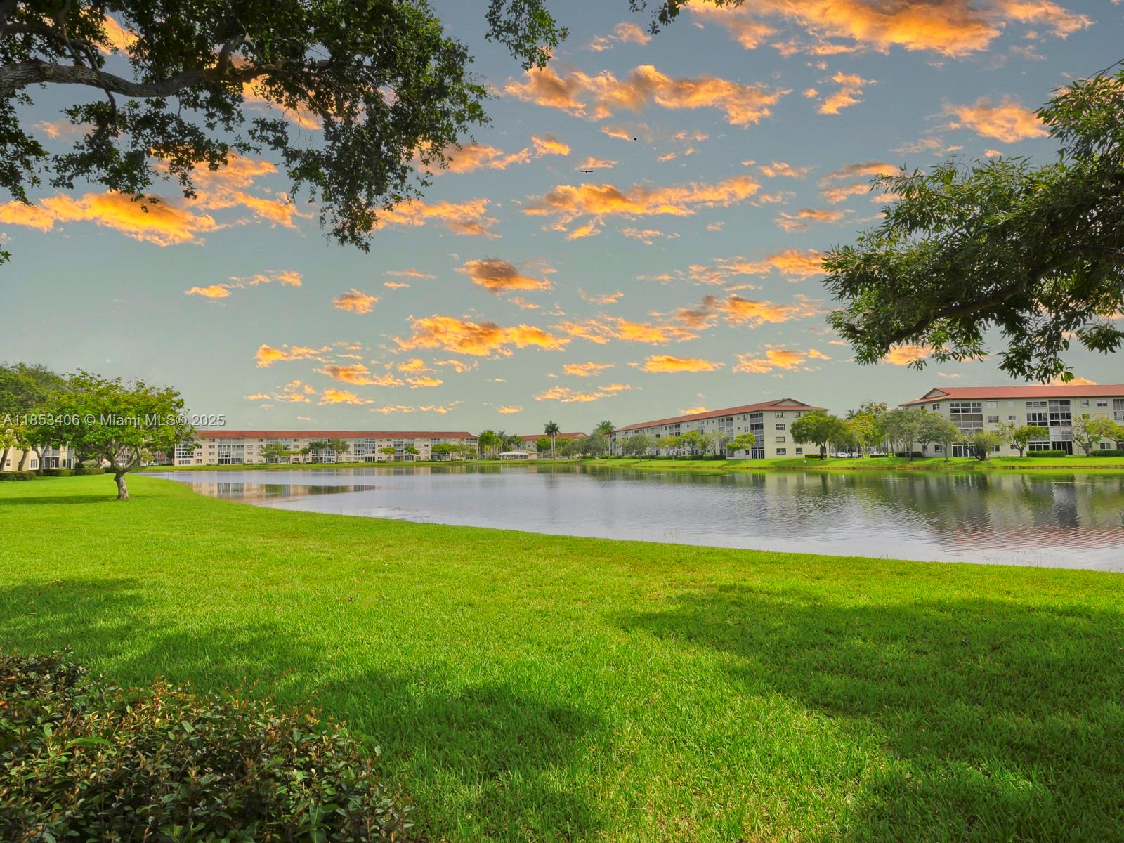 IVANHOE EAST AT CENTURY V - Residential