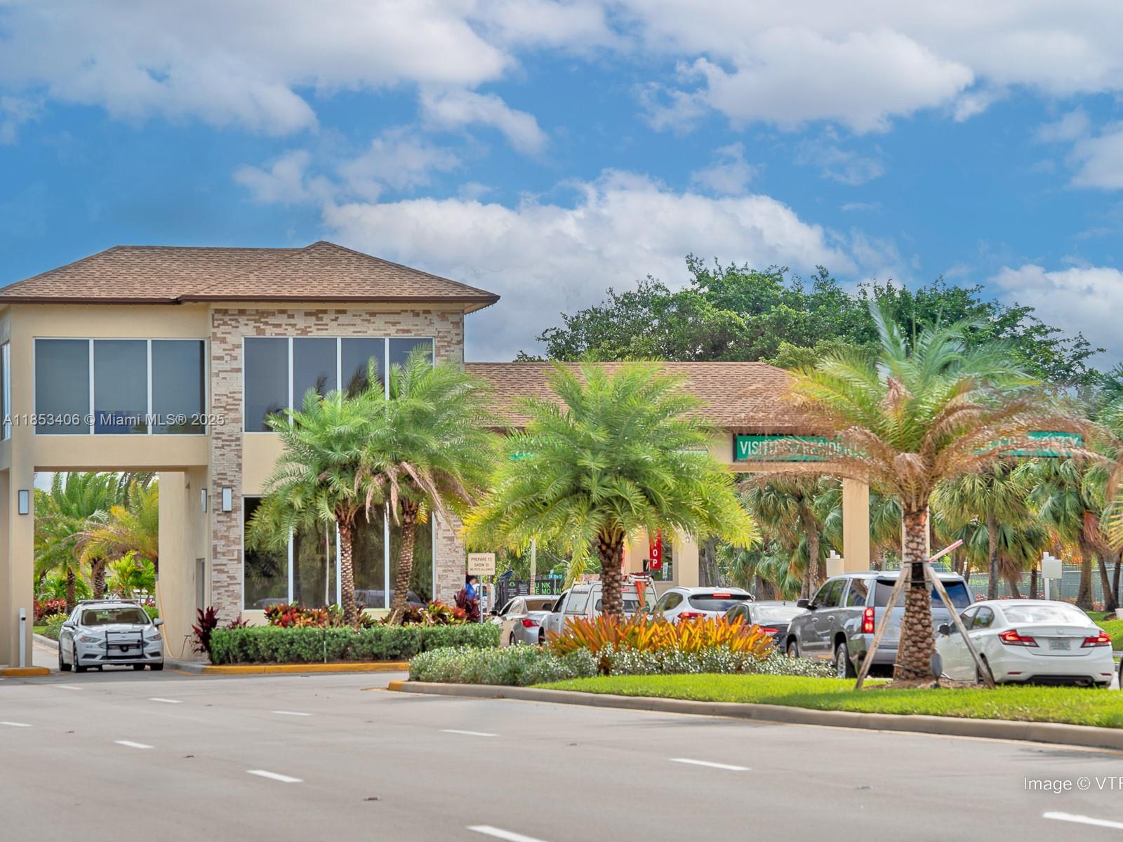 IVANHOE EAST AT CENTURY V - Residential