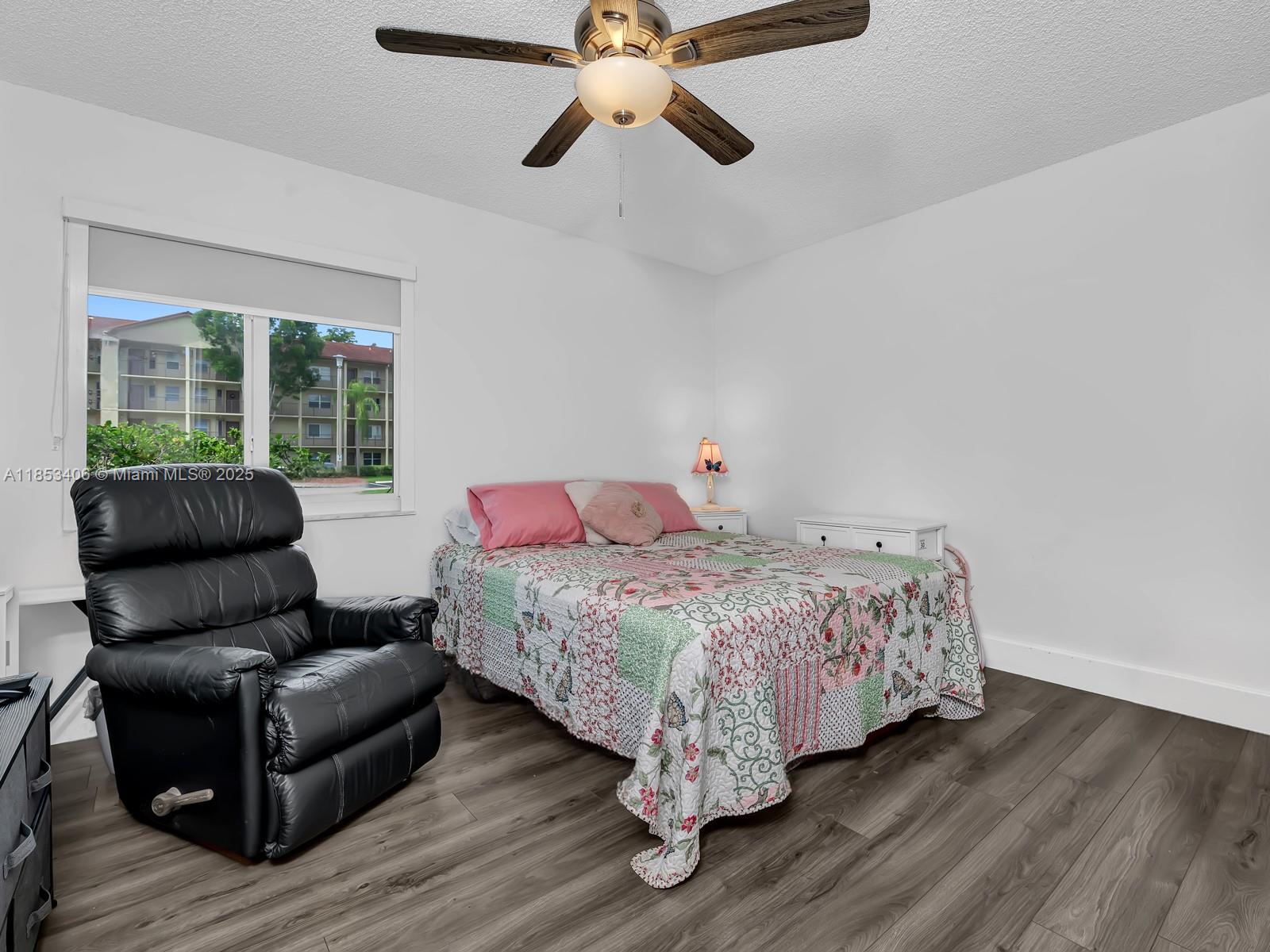 IVANHOE EAST AT CENTURY V - Residential