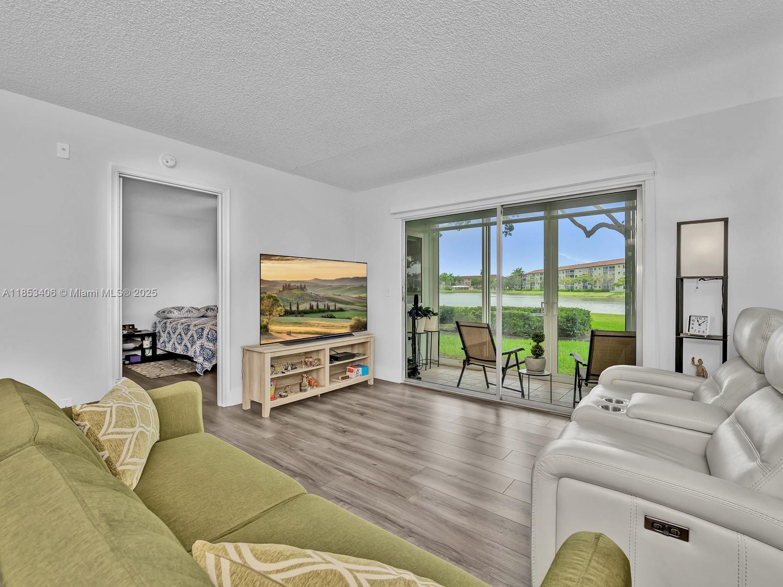 IVANHOE EAST AT CENTURY V - Residential