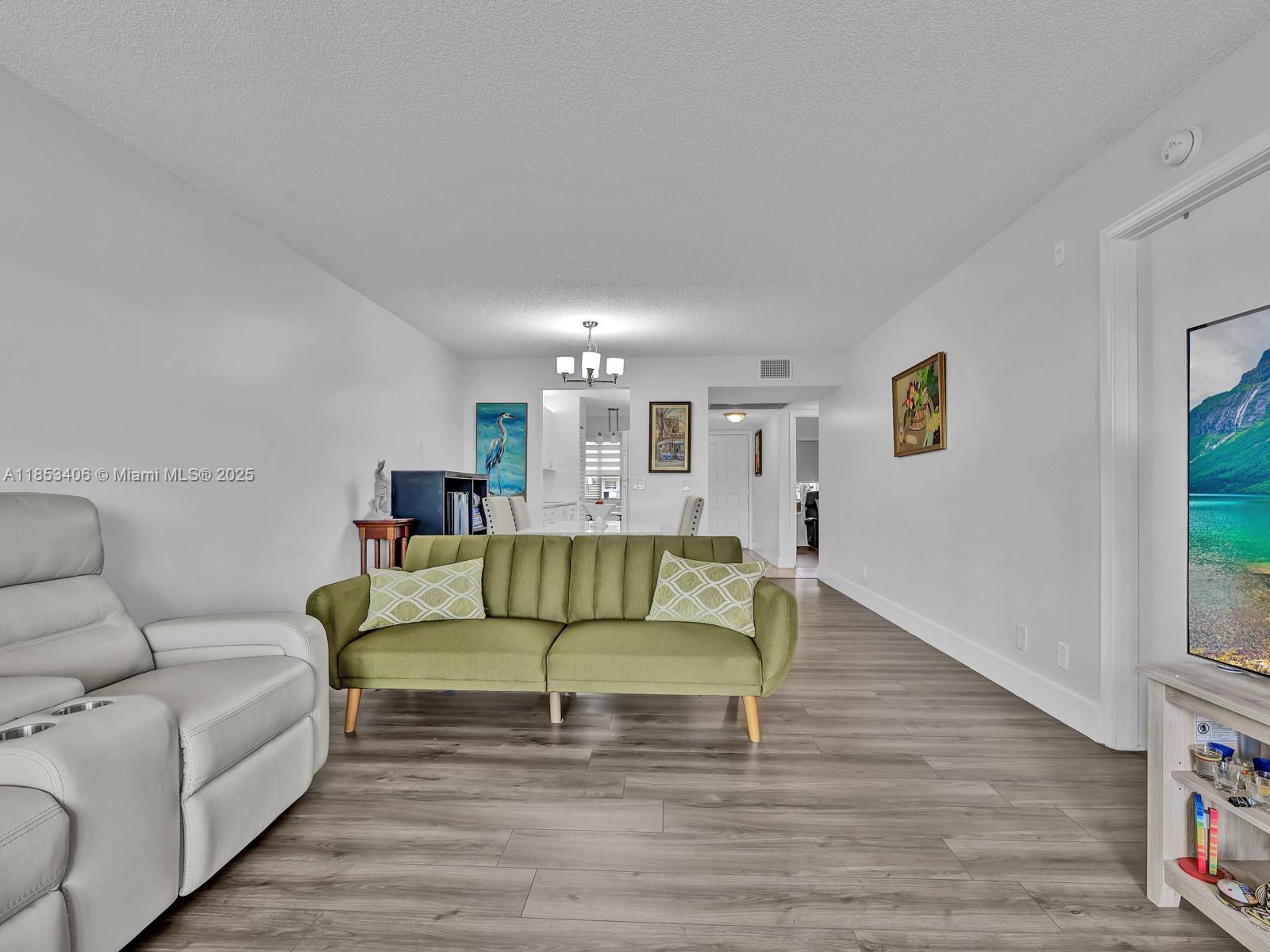 IVANHOE EAST AT CENTURY V - Residential
