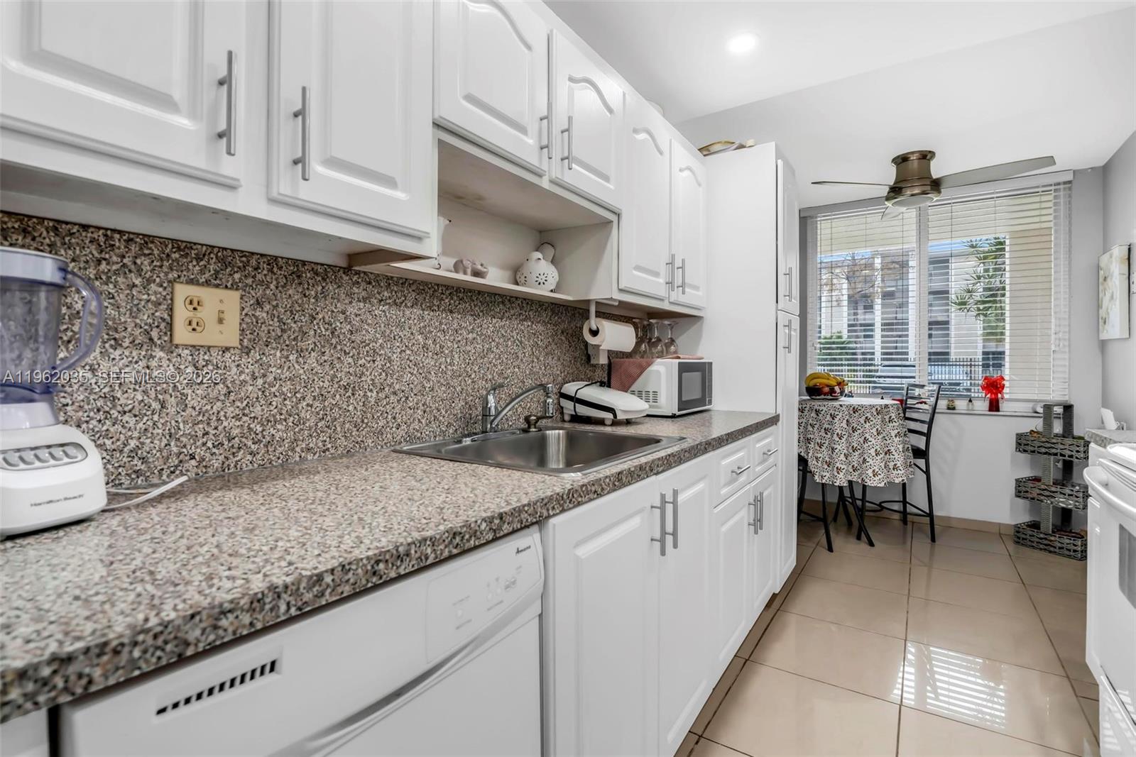 CYPRESS CHASE CONDO NO 8 - Residential