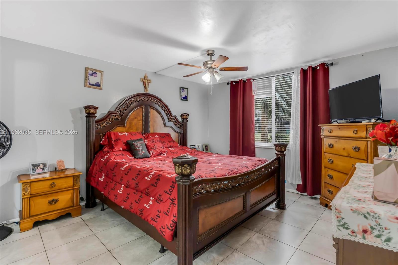 CYPRESS CHASE CONDO NO 8 - Residential