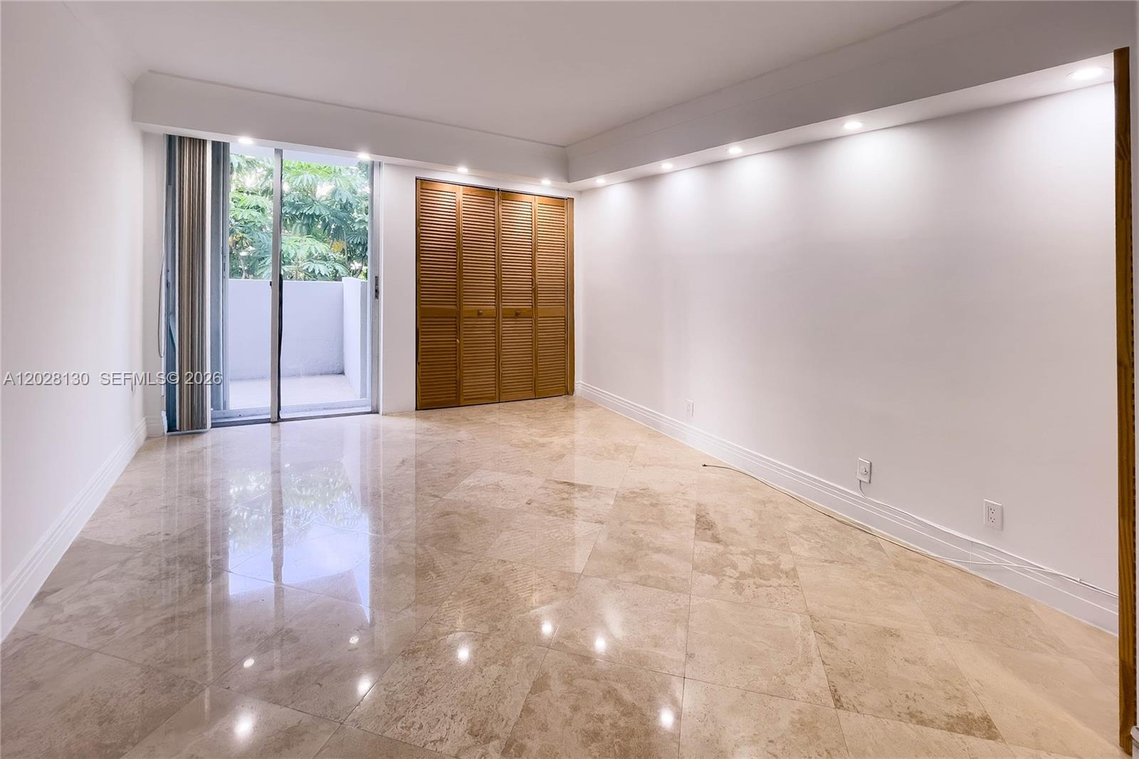 BAYSIDE TERRACE CONDO - Residential