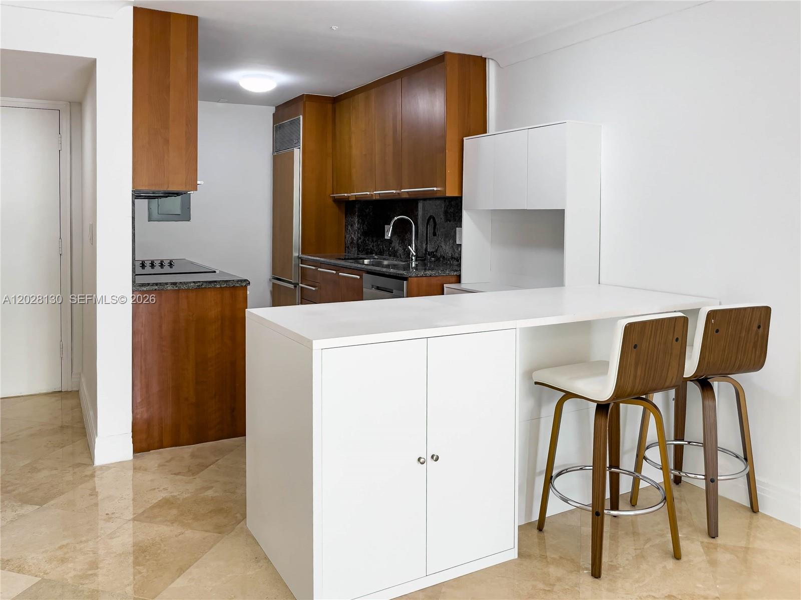 BAYSIDE TERRACE CONDO - Residential