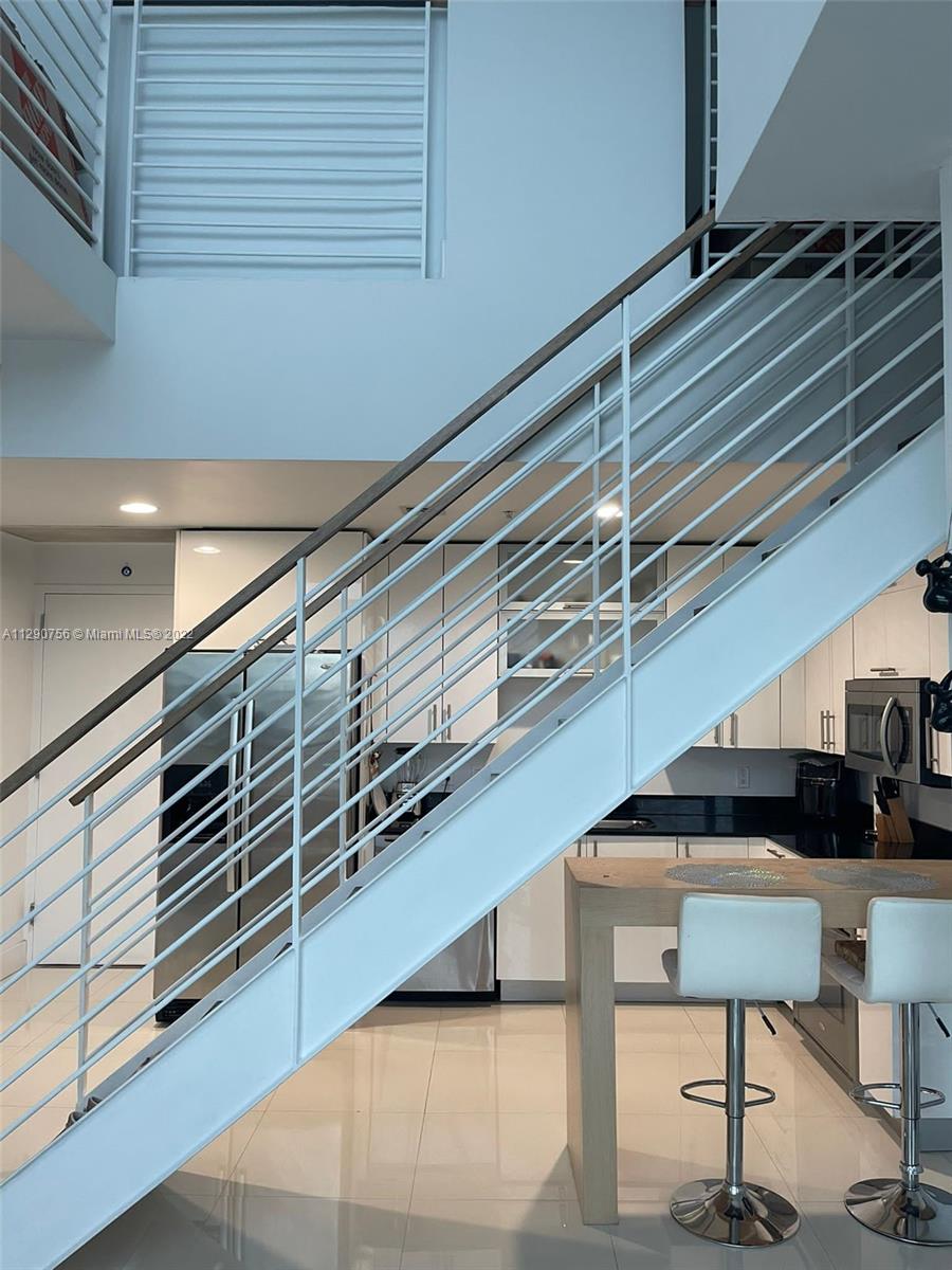 INFINITY AT BRICKELL - Residential