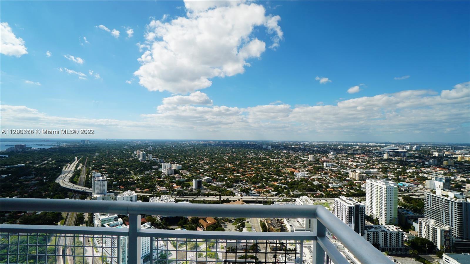 INFINITY AT BRICKELL - Residential