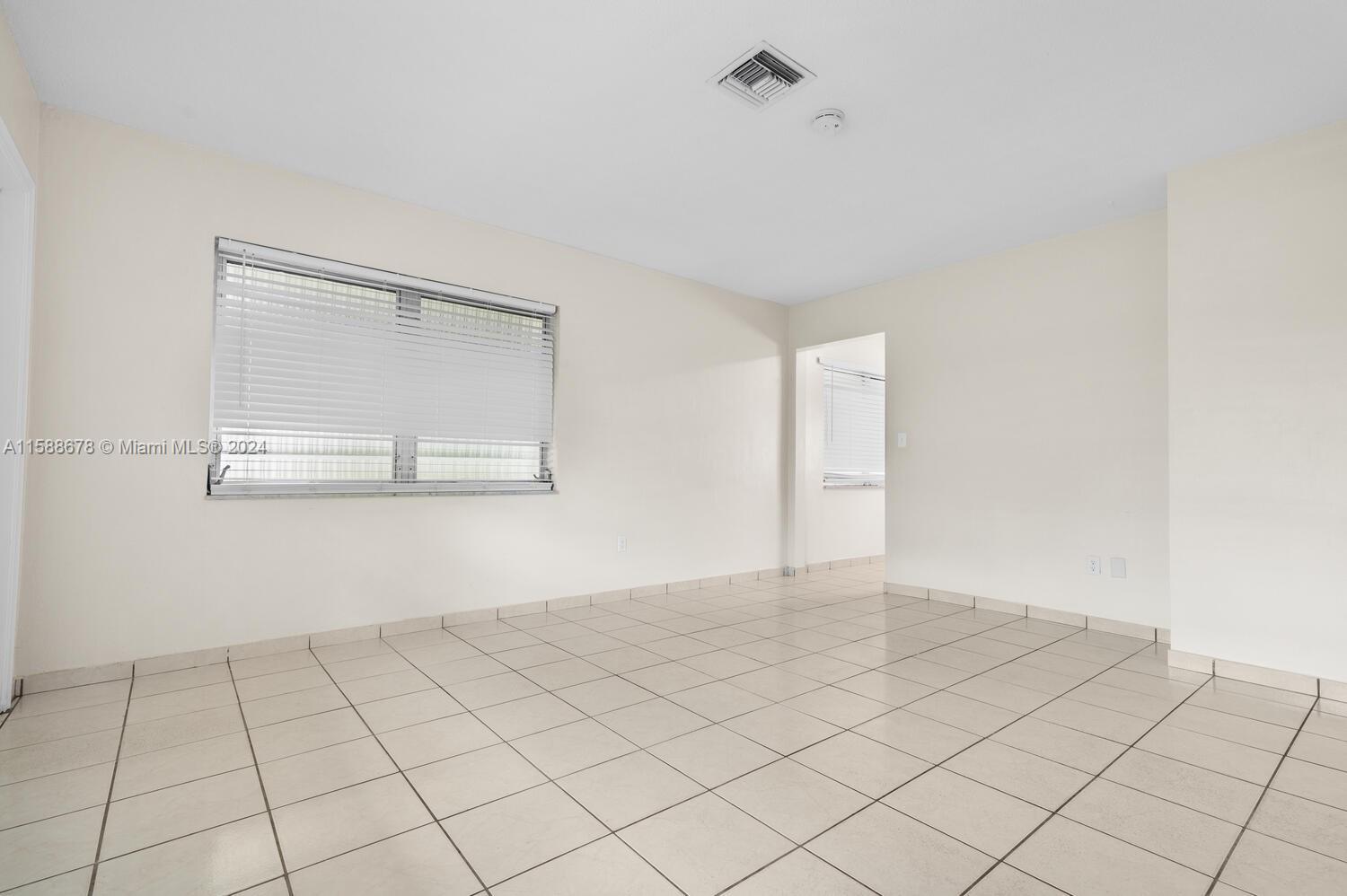 HOLLYWOOD BEACH GARDENS - Residential Lease