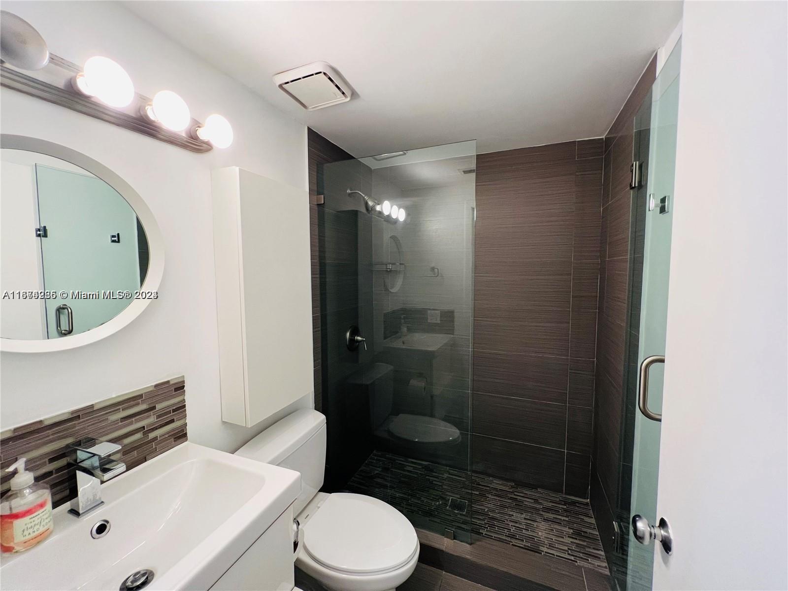 ARVILLA CONDO - Residential Lease