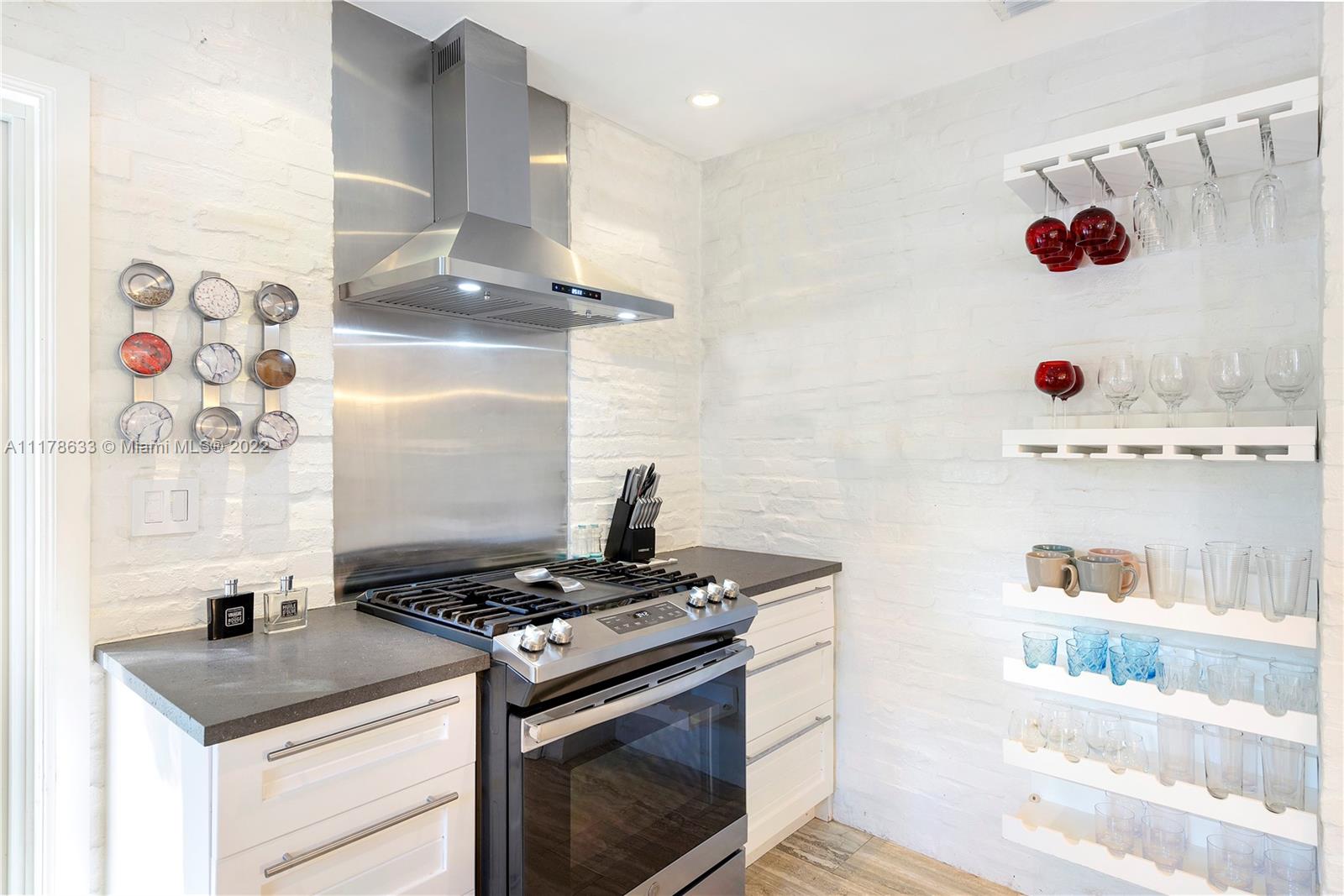 REV PL MIAMI SHORES SEC 8 - Residential Lease