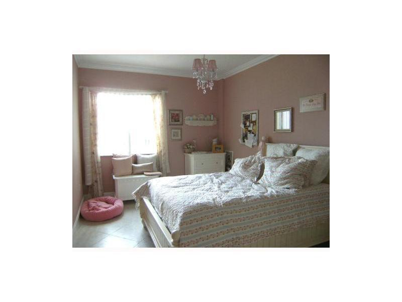 TEN ARAGON CONDO - Residential Lease