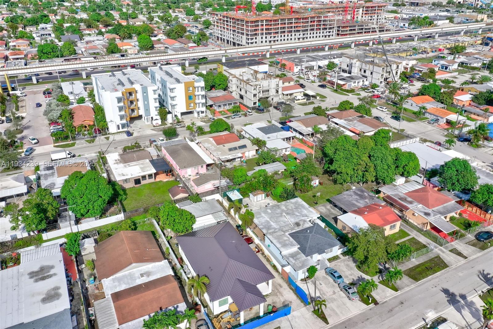 HIALEAH 13TH ADDN AMD PL - Residential