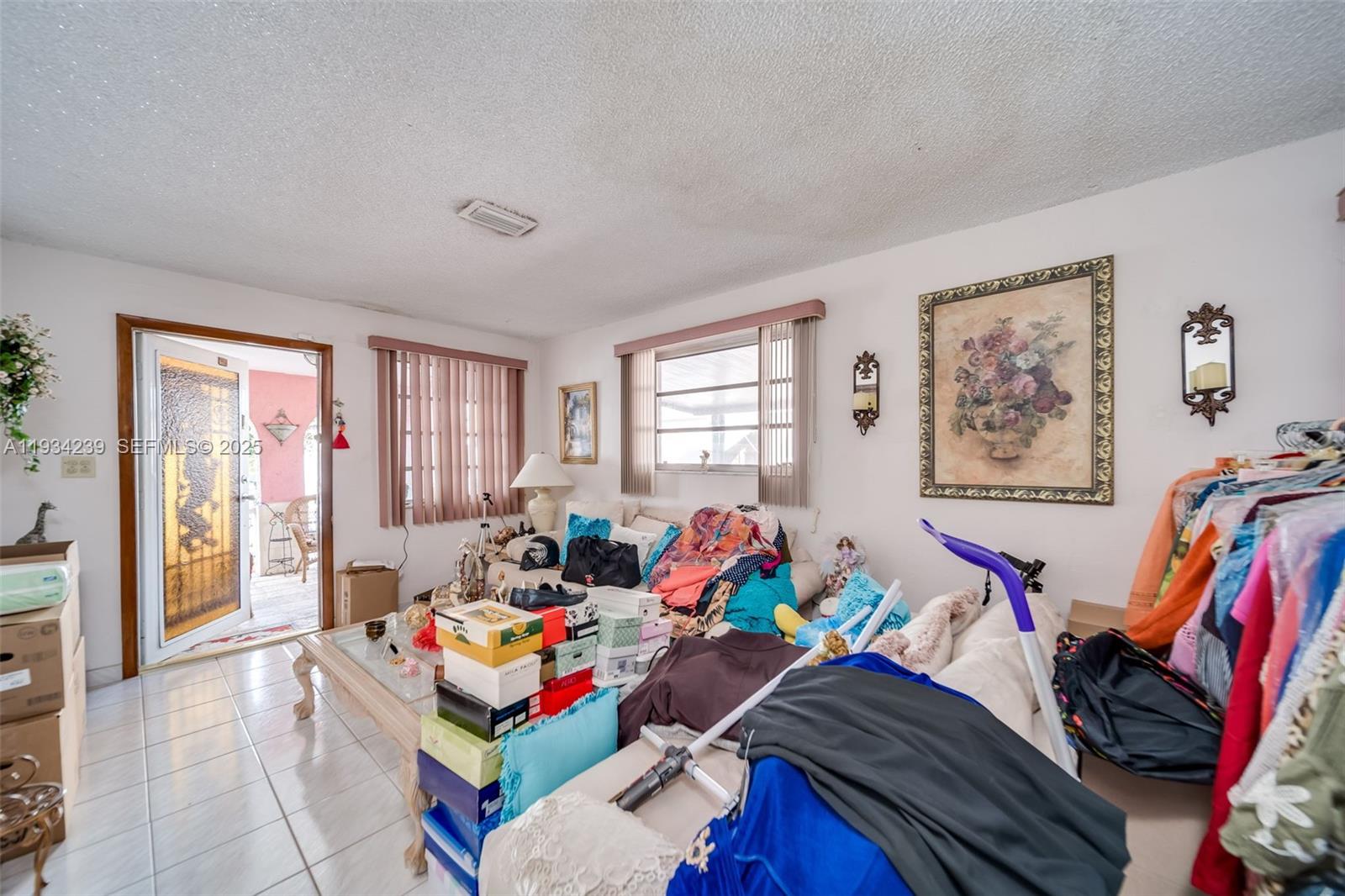 HIALEAH 13TH ADDN AMD PL - Residential