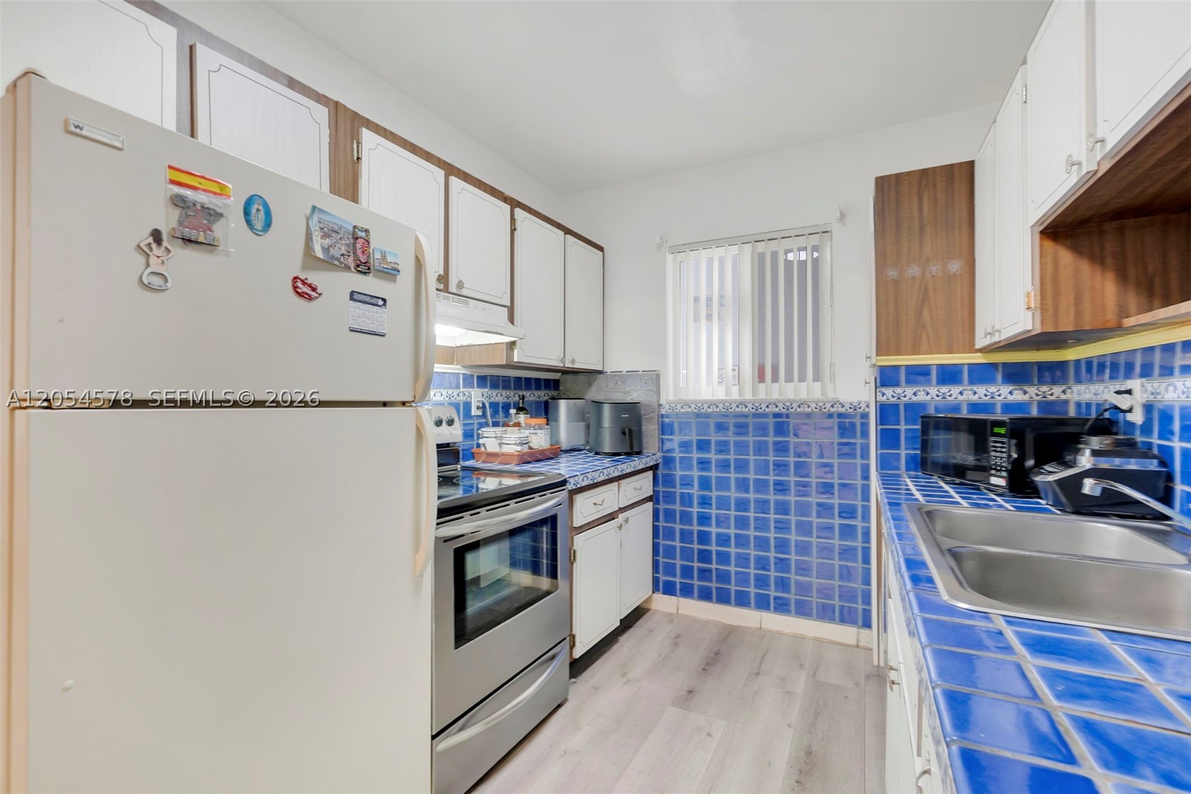 MARBELLA APTS CONDO - Residential Lease