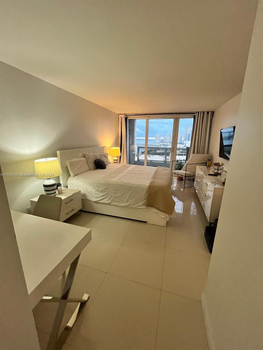 The Grand | Venetia Condo - Residential Lease