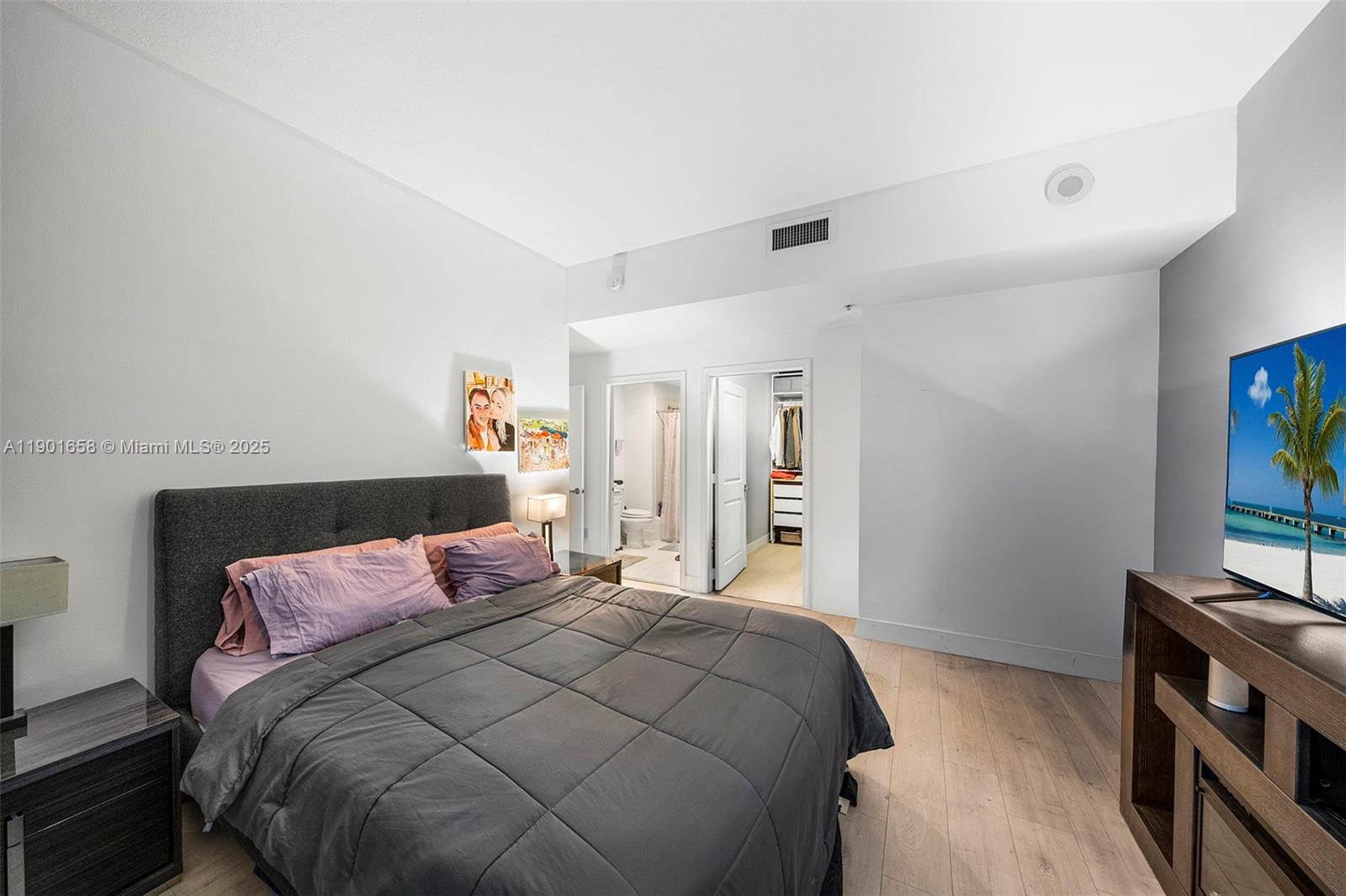 TEN ARAGON CONDO - Residential