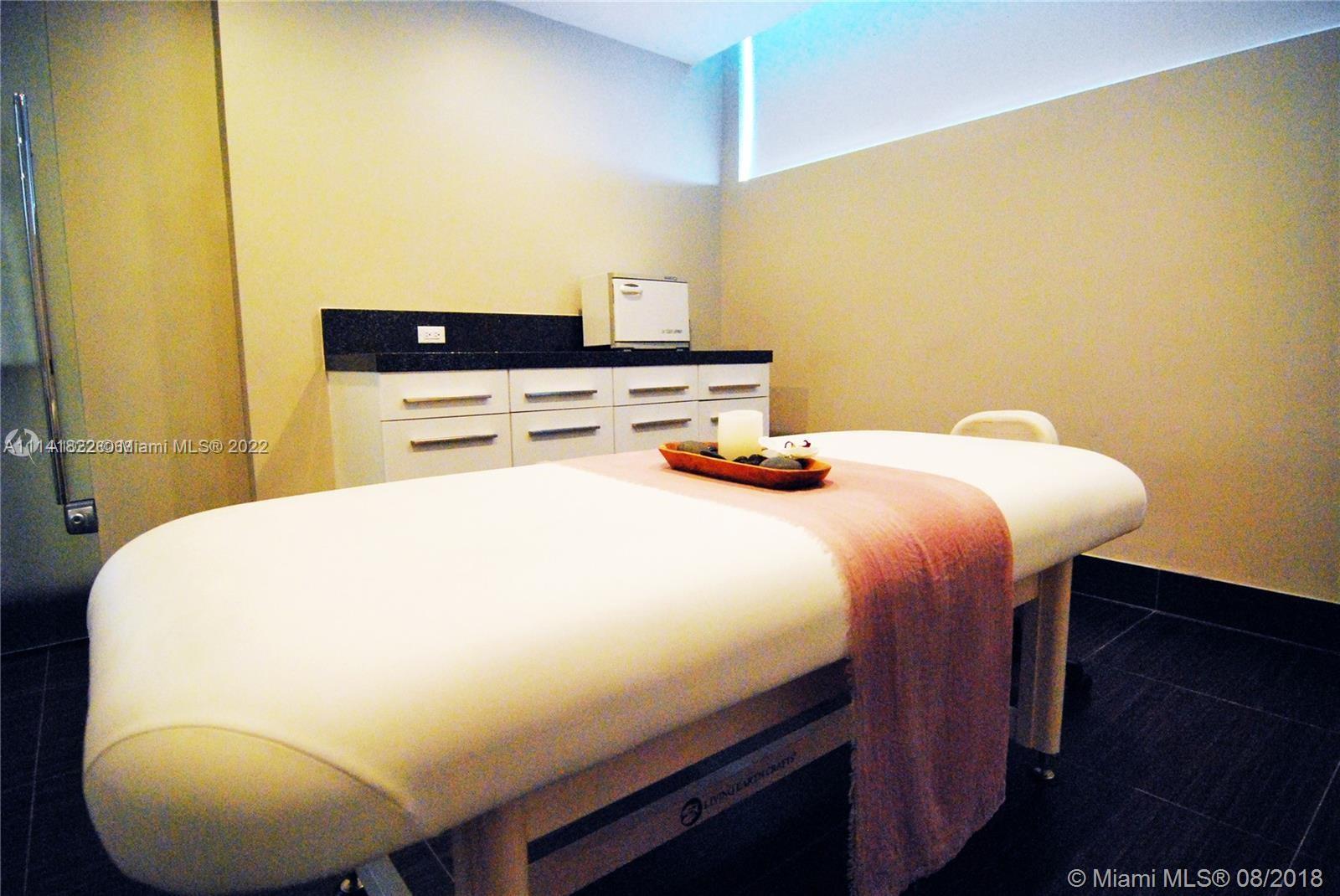 MINT CONDO - Residential Lease