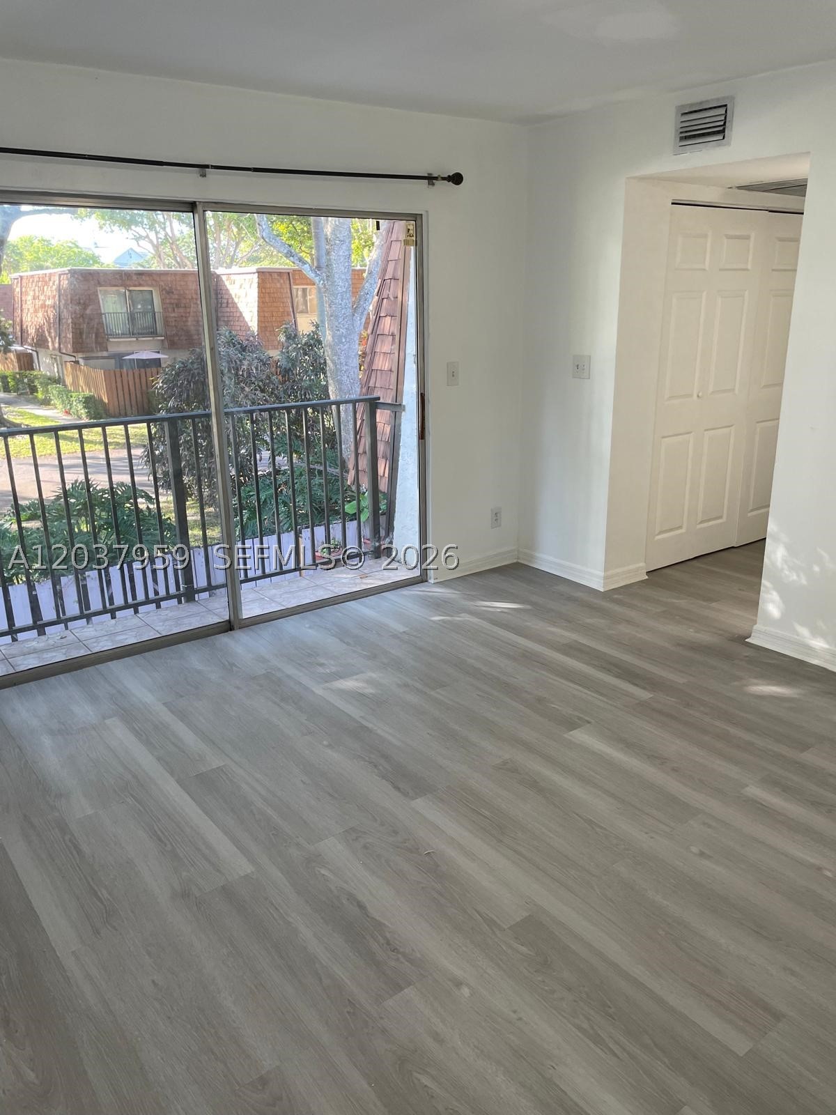 TRACT M-2 PLAT - Residential Lease