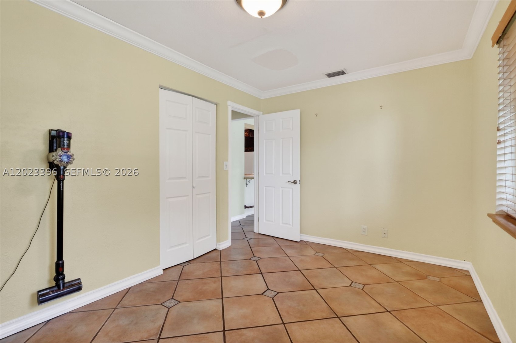 LOOK HOMESITES NO 2 - Residential