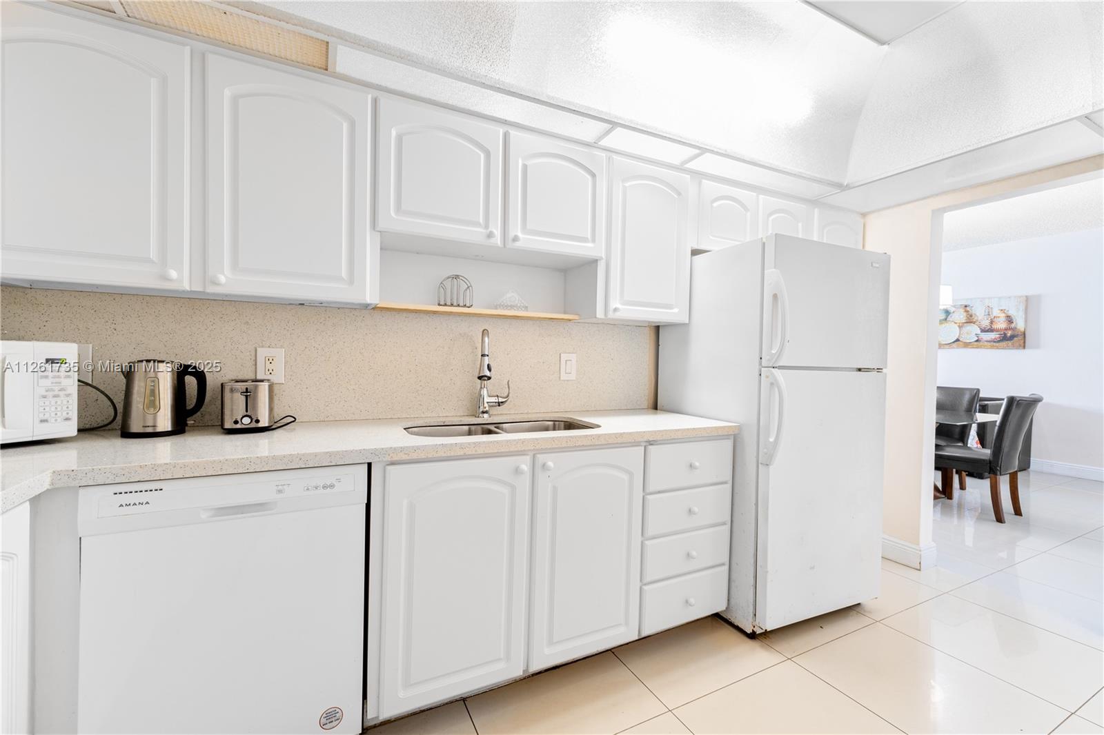 TIDES ON HOLLYWOOD BEACH - Residential