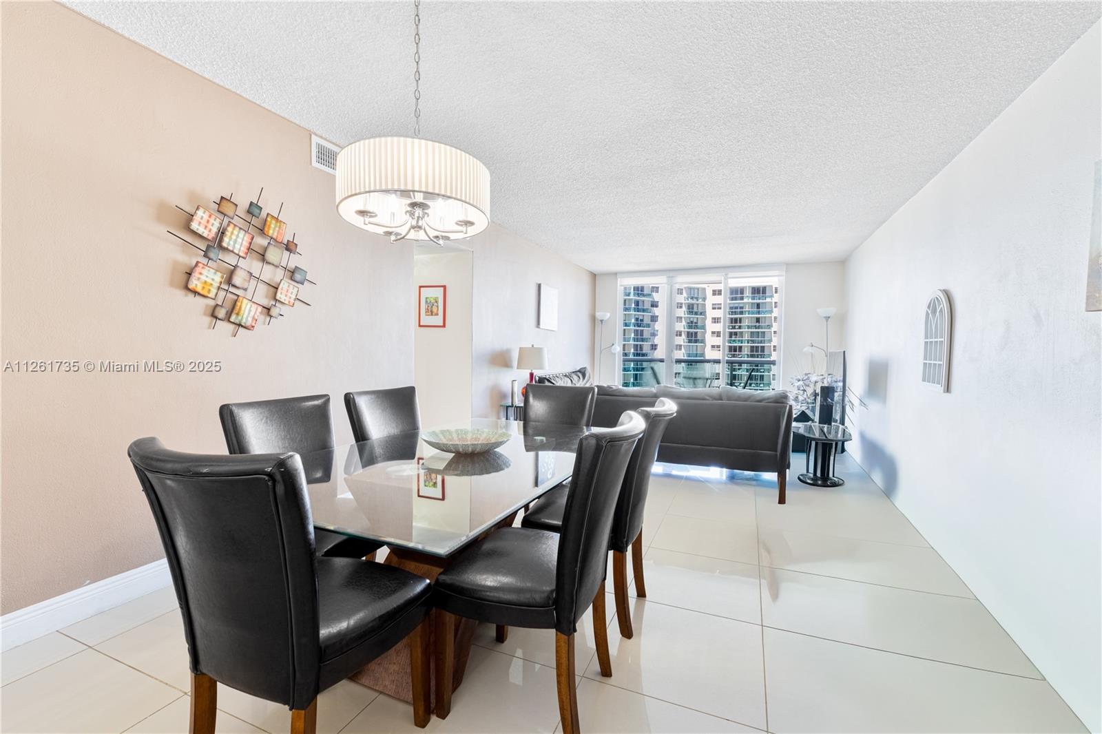 TIDES ON HOLLYWOOD BEACH - Residential