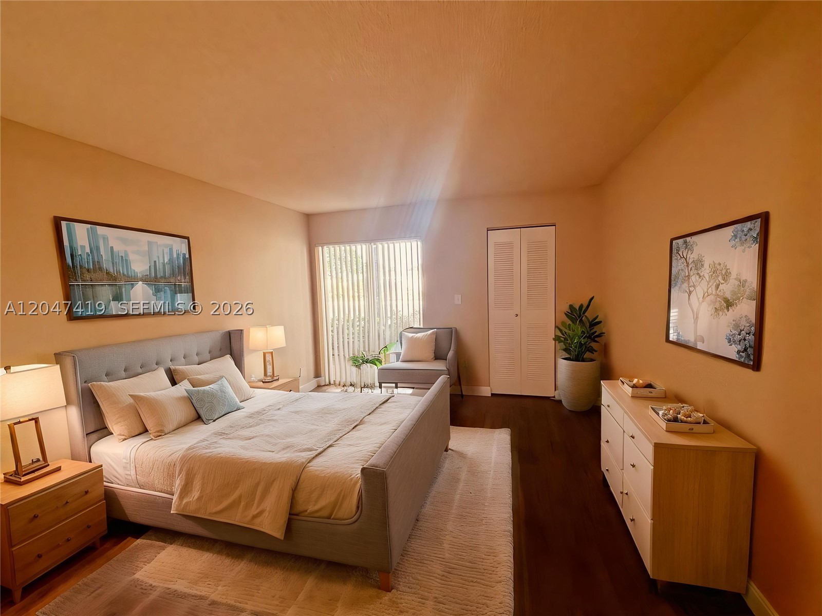 SOUTH PALM PLACE CONDO - Residential