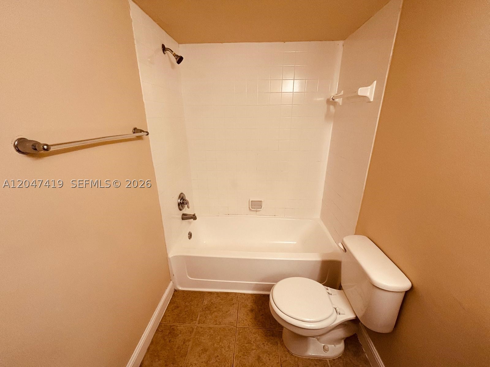 SOUTH PALM PLACE CONDO - Residential