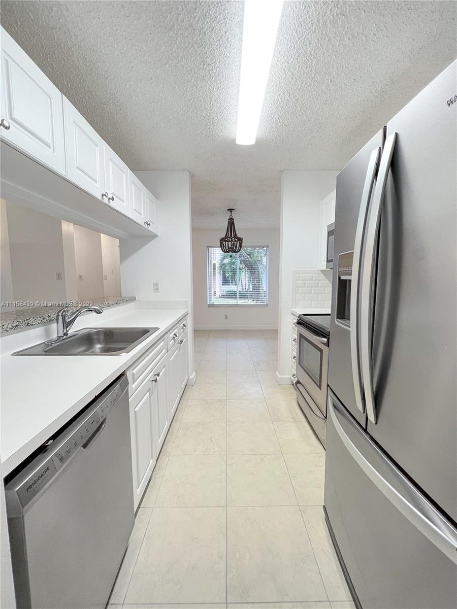 ROYAL PALM PLACE - Residential Lease