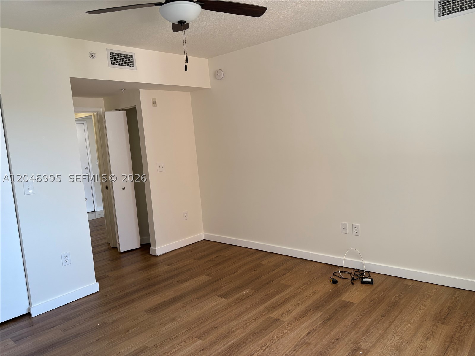 VENTURE AT AVENTURA WEST - Residential
