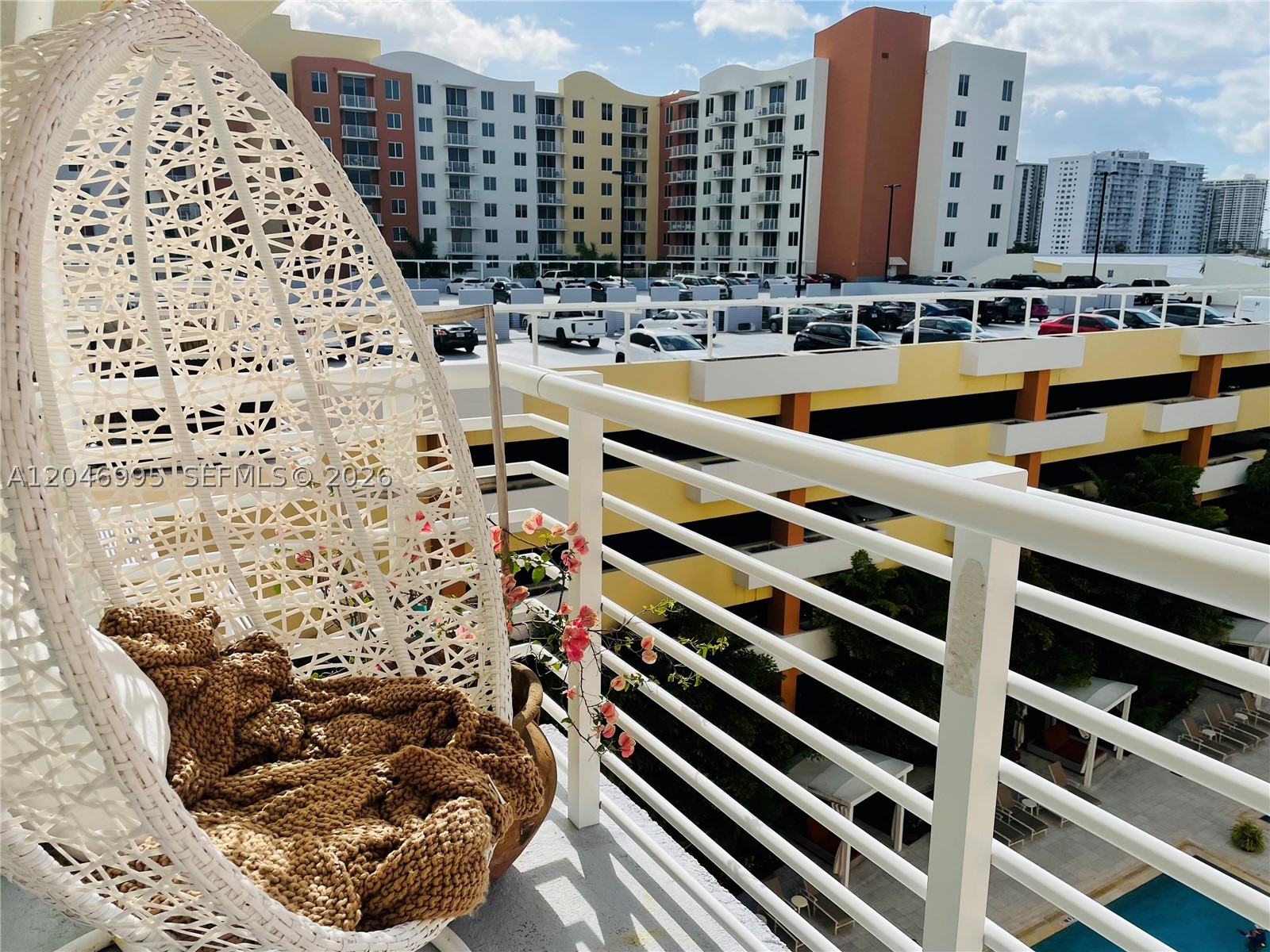 NEW waterproof laminate floors in this spacious 1 bedroom condo at Venture West! Tons of natural light with open balcony and pool views. Freshly painted with NEW stove and newer A/C. Lots of closet space with washer & dryer combo inside. Very well maintained condo and building. Venture West is a full service building with 24 HR security, valet, sauna, gym, movie theater, 3 pools and much more. Ideal location! Just steps away from restaurants, public transportation, grocery and shopping. Call today for your private viewing.