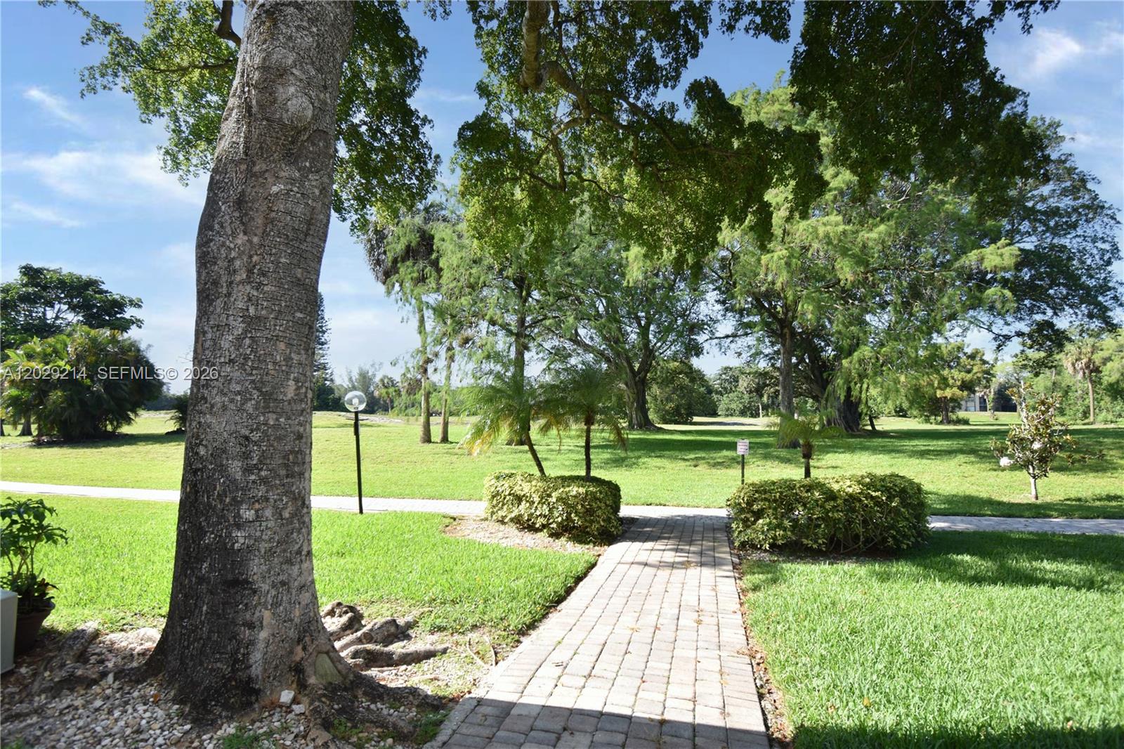 GREENS OF INVERRARY PHASE - Residential
