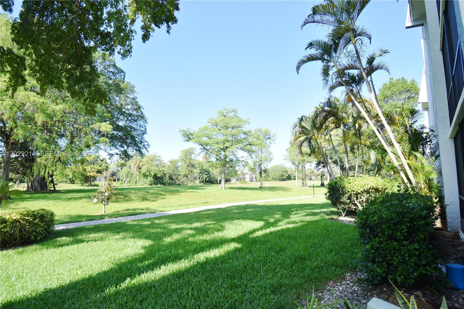 GREENS OF INVERRARY PHASE - Residential
