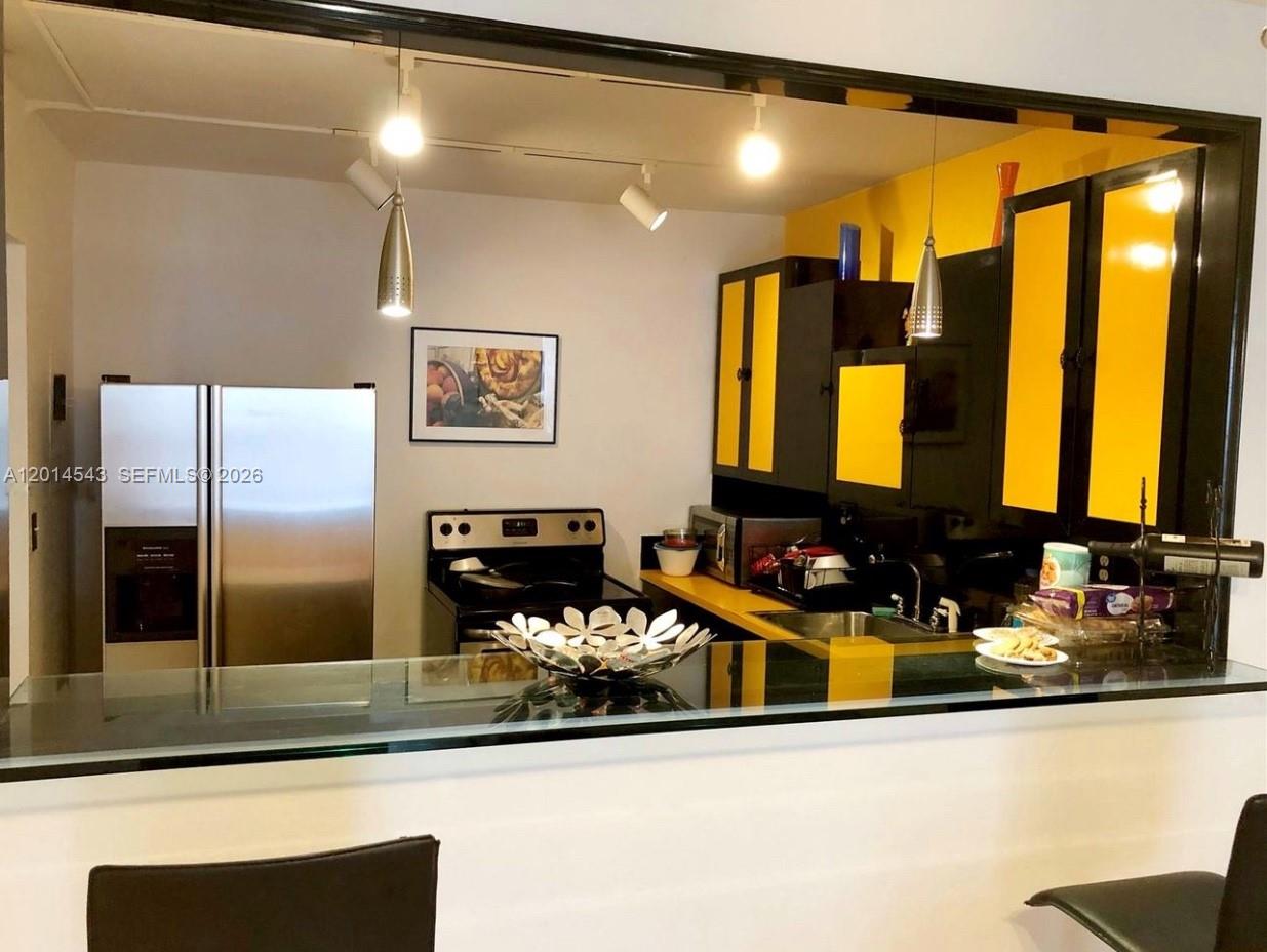 OLYMPUS CONDO PHASE - Residential