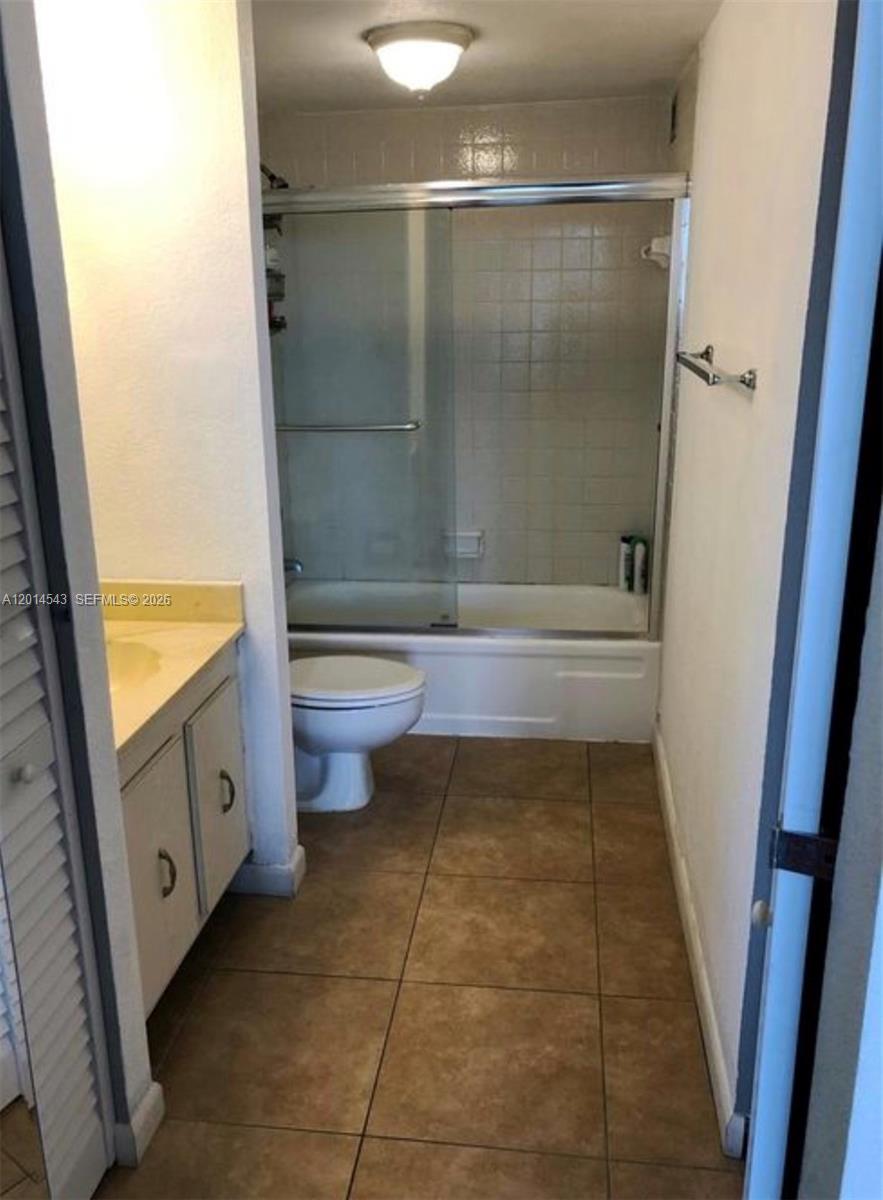OLYMPUS CONDO PHASE - Residential