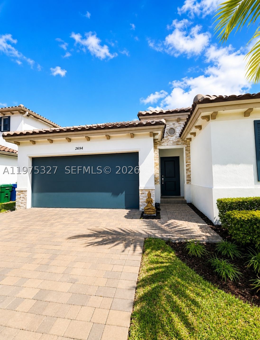 ESTATES AT SILVER PALM - Residential