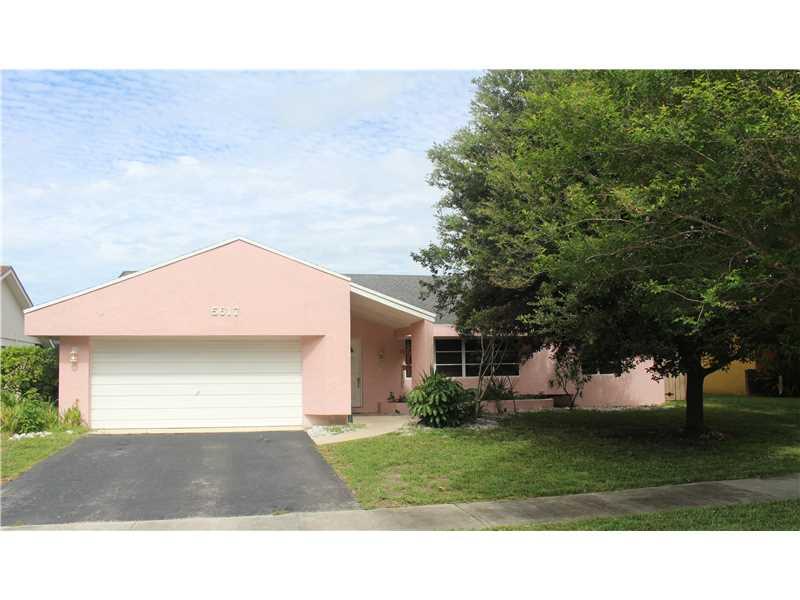 APPROVED SHORT SALE - PINEBROOK BUILT LIVE OAK MODEL WITH POOL ON WIDE CANAL - GREAT "BONES" SPLIT BEDROOM PLAN QUITE INTERIOR LOT ALL COOPER CITY SCHOOLS - BEING SOLD "AS IS " WITH RIGHT TO INSPECT - A LITTLE ELBOW GREASE AND CREATIVITY WILL DO THE TRICK  - CALL TODAY - THANKS - BANK HAS ALREADY REJECTED $290,000 SHORT SALE APPROVED FOR $320,000