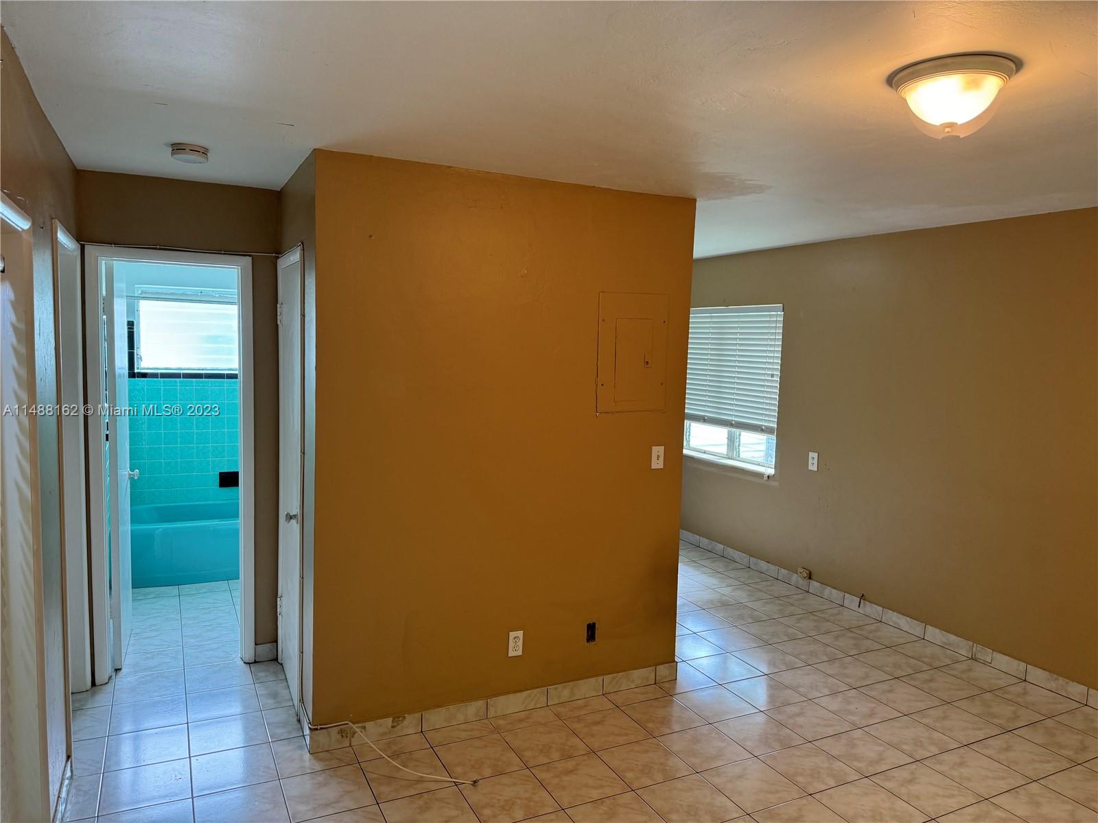 ATLANTIC SHORES DIXIE HIG - Residential Lease