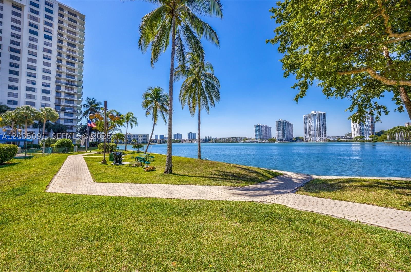 THE CLIPPER AT BISC COVE - Residential Lease