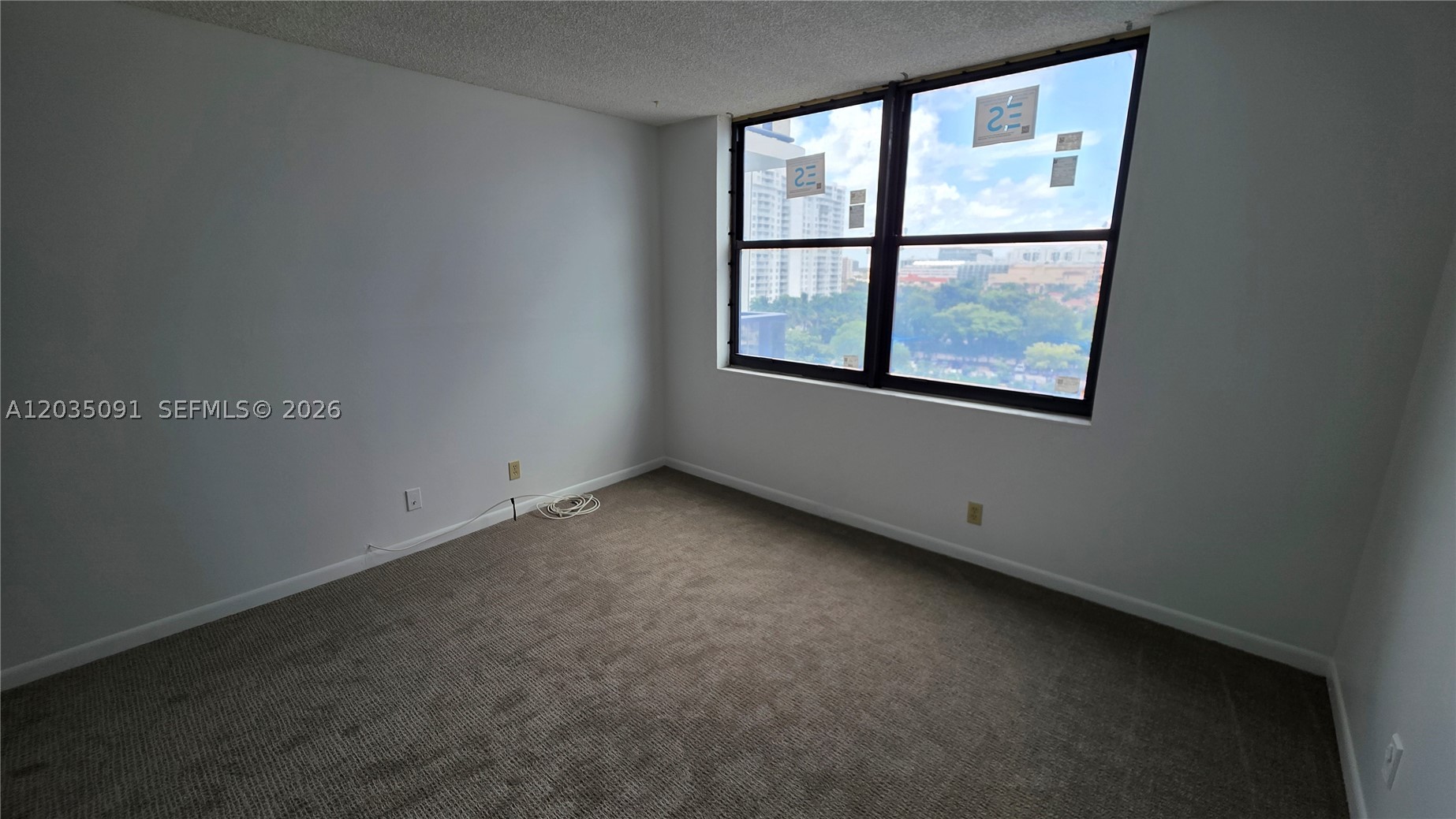 THE CLIPPER AT BISC COVE - Residential Lease