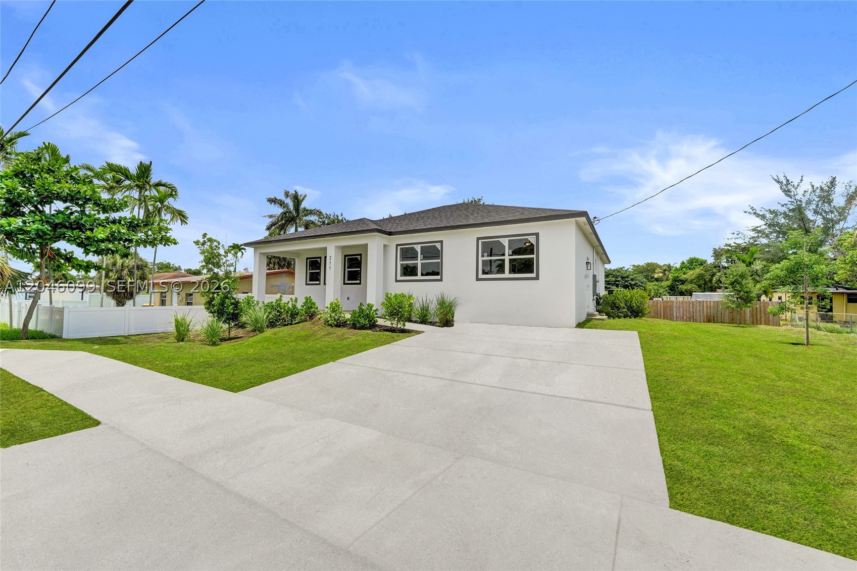 SUN GARDENS - Residential