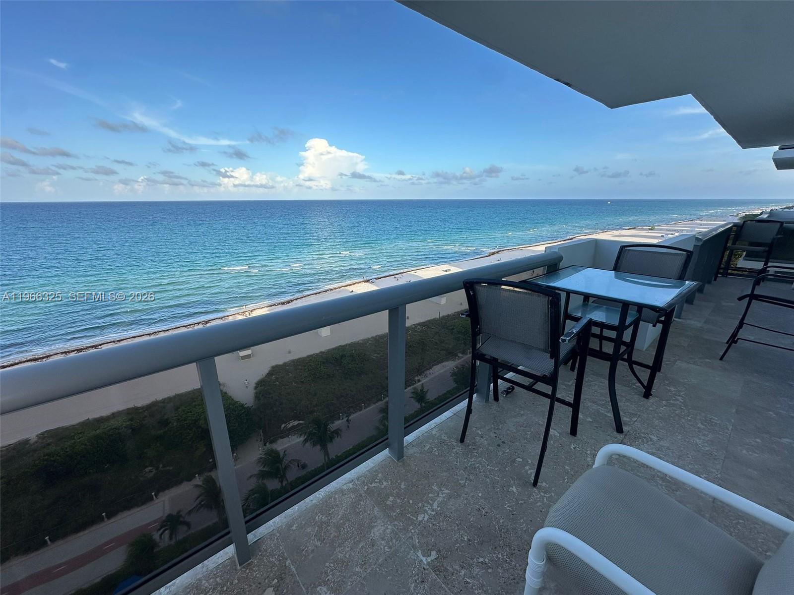 MAISON GRANDE CONDO - Residential
