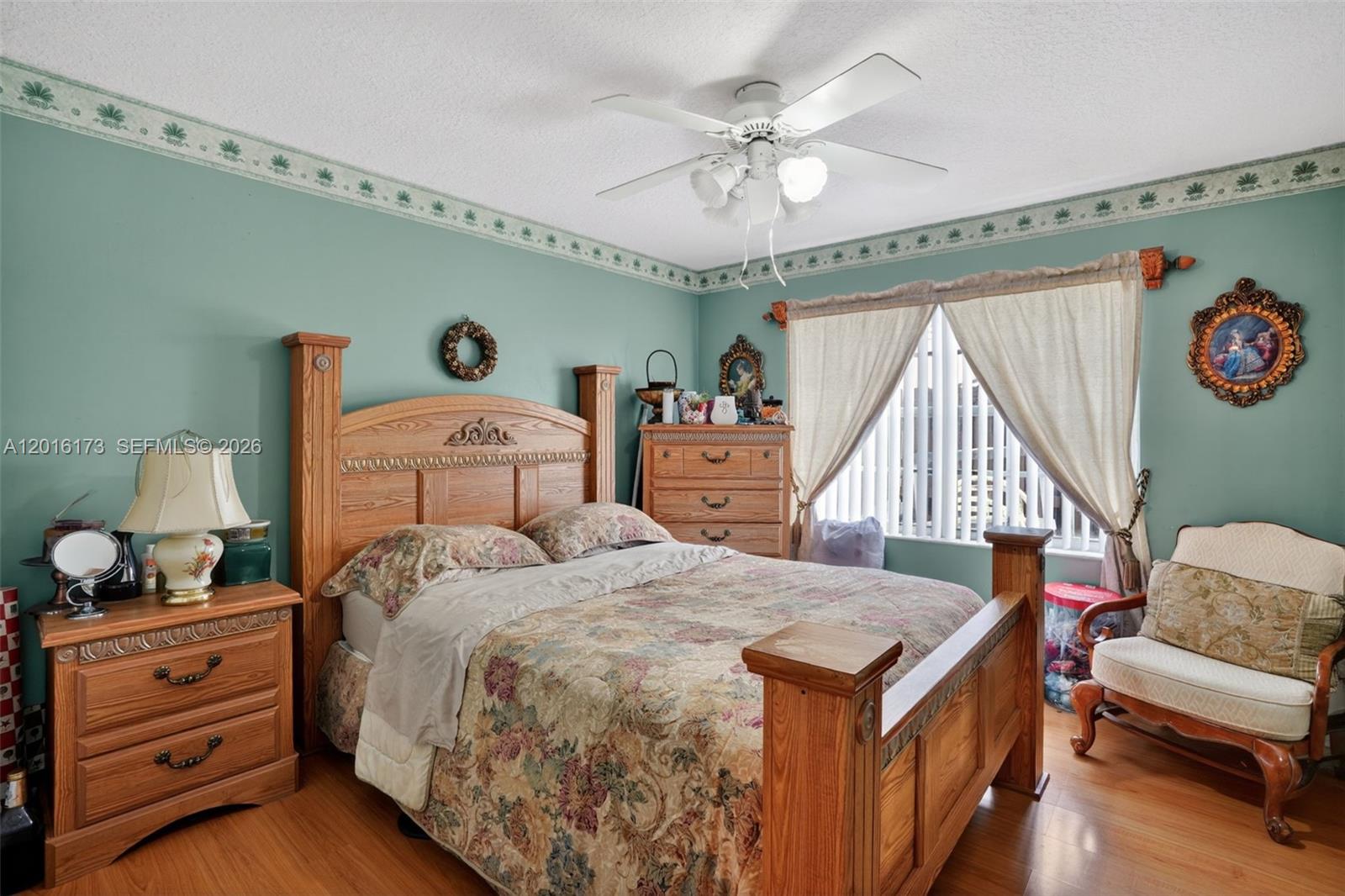 FOREST LAKES ESTATES SEC - Residential